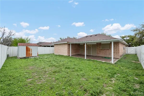 $1,500 | 3413 Yucca Avenue, McAllen, TX 78504