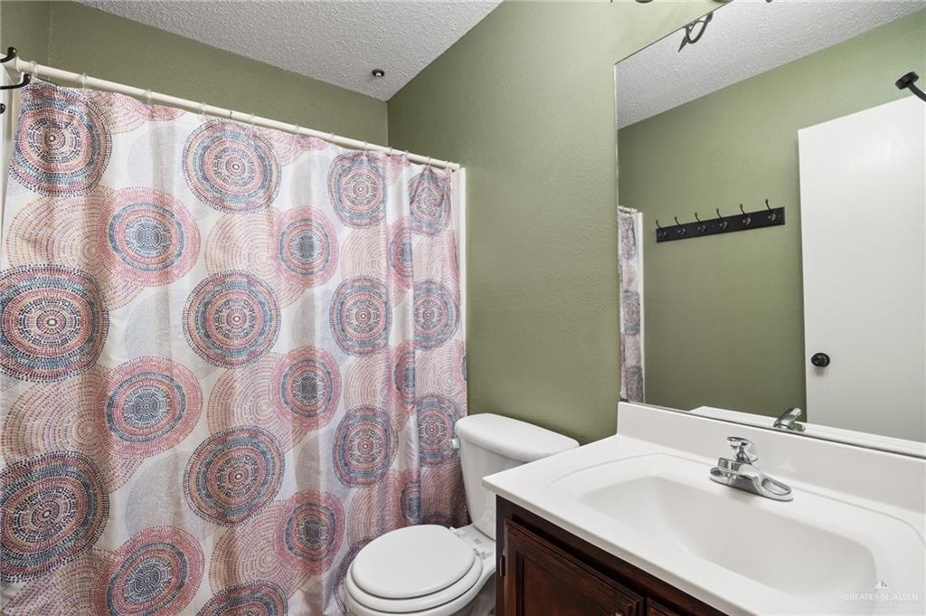 3413 Yucca Avenue McAllen, TX 78504 - Photo 10 of 11