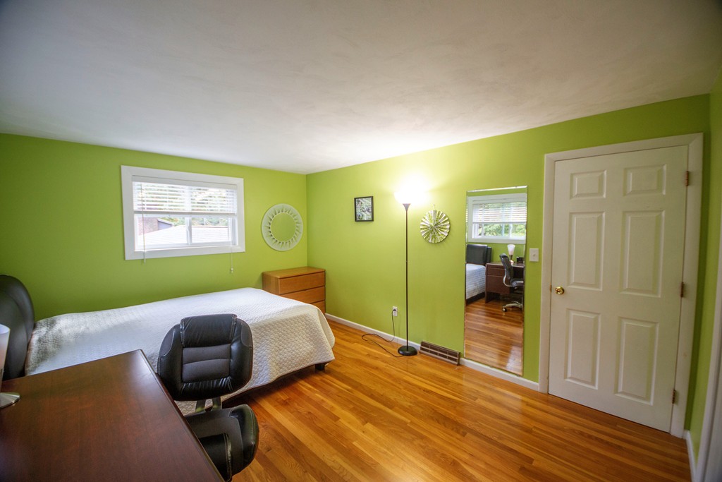 22 Hampton Road Sharon, MA 02067 - Photo 11 of 27