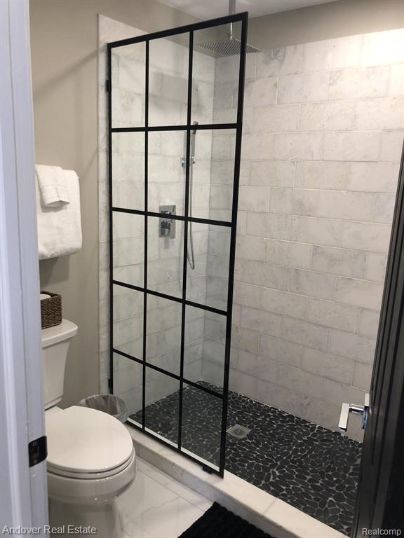 2832 Harrison Avenue Rochester Hills, MI 48307 - Photo 8 of 43