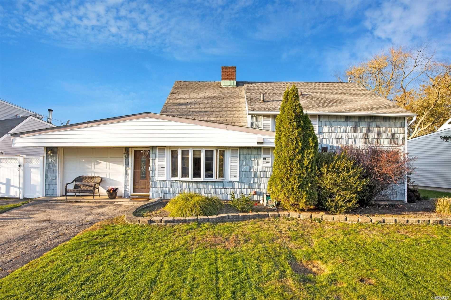 74 Coppersmith Road Levittown, NY 11756 - Photo 1 of 1 Gallery Image 1