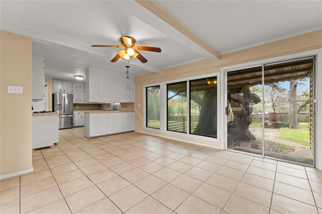 3808 North 27th Street Waco, TX 76708 - Photo 33 of 39 a view of a electric appliances in kitchen and empty room