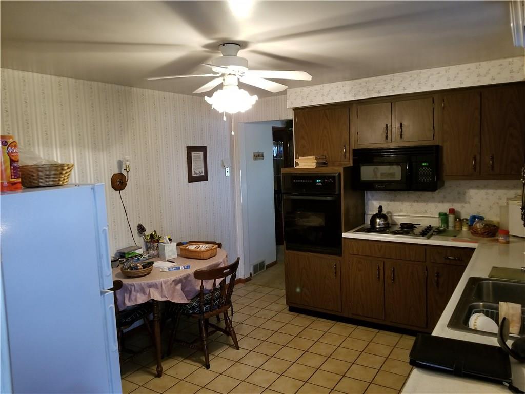 922 Arona Road New Stanton, PA 15672 - Photo 2 of 23 Gallery Image 2