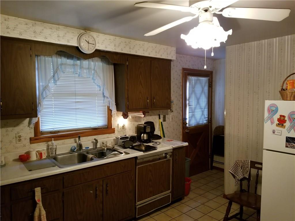 922 Arona Road New Stanton, PA 15672 - Photo 3 of 23 Gallery Image 3