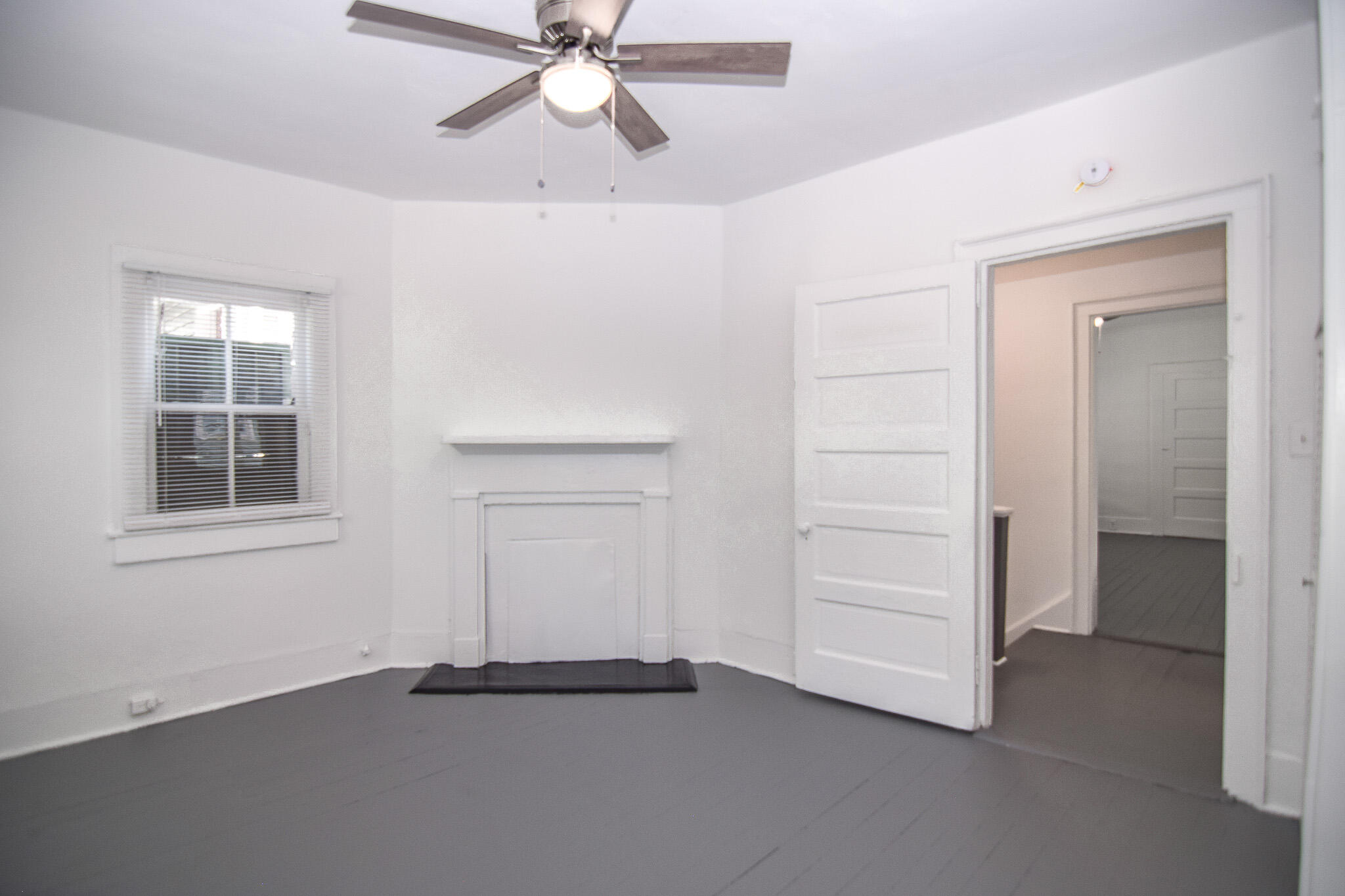 74 Smith Street, Unit A Charleston, SC 29401 - Photo 4 of 8 74 Smith Street A -08