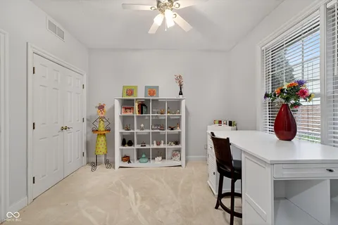 $659,000 | 301 Edgewood Place West, Anderson, IN 46011
