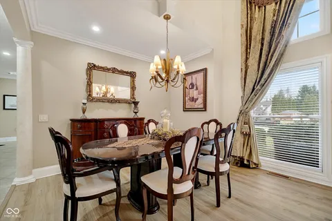 $659,000 | 301 Edgewood Place West, Anderson, IN 46011