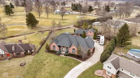 $659,000 | 301 Edgewood Place West, Anderson, IN 46011