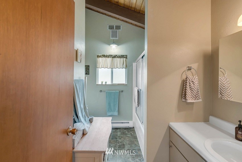 9898 Saunders Road Peshastin, WA 98847 - Photo 17 of 33 Gallery Image 17