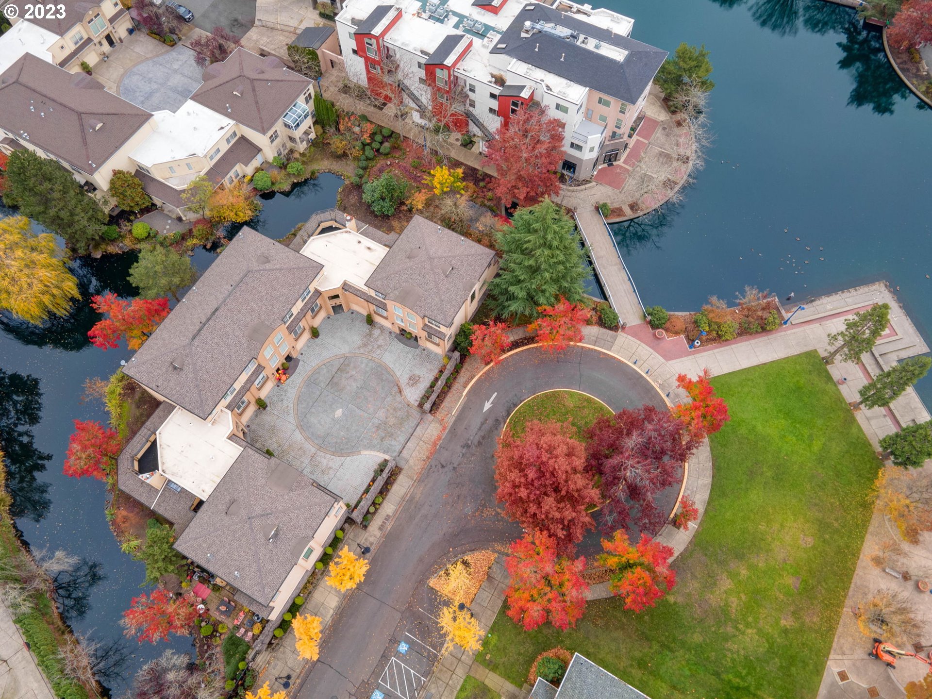 8255 Southwest Seneca Street Tualatin, OR 97062 - Photo 5 of 41 an aerial view of a house with a swimming pool outdoor seating
