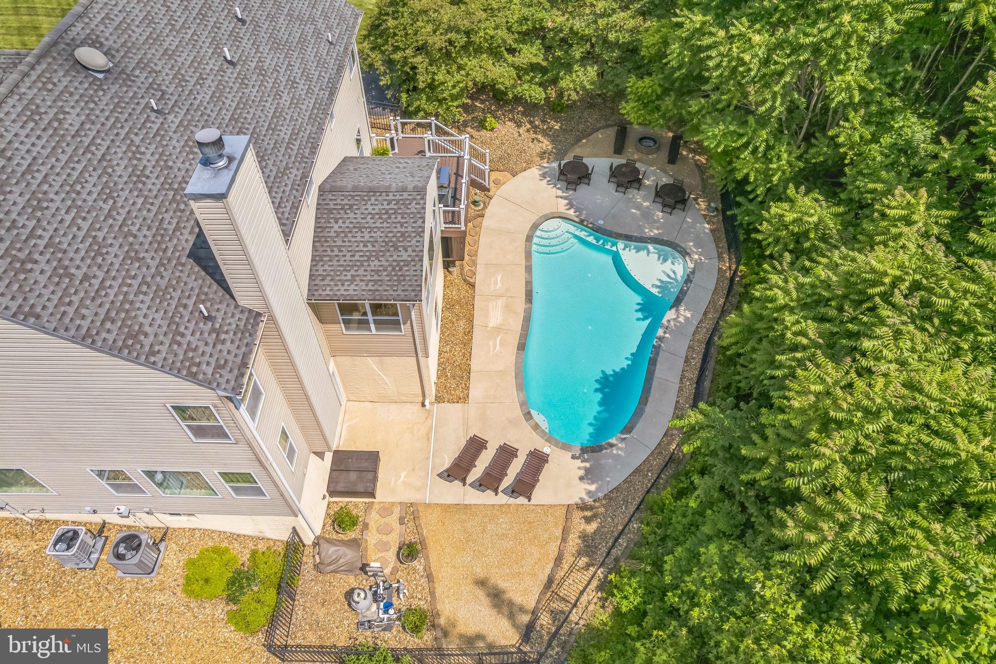 2058 Baythorne Road Prince Frederick, MD 20678 - Photo 39 of 51 Lots of space for