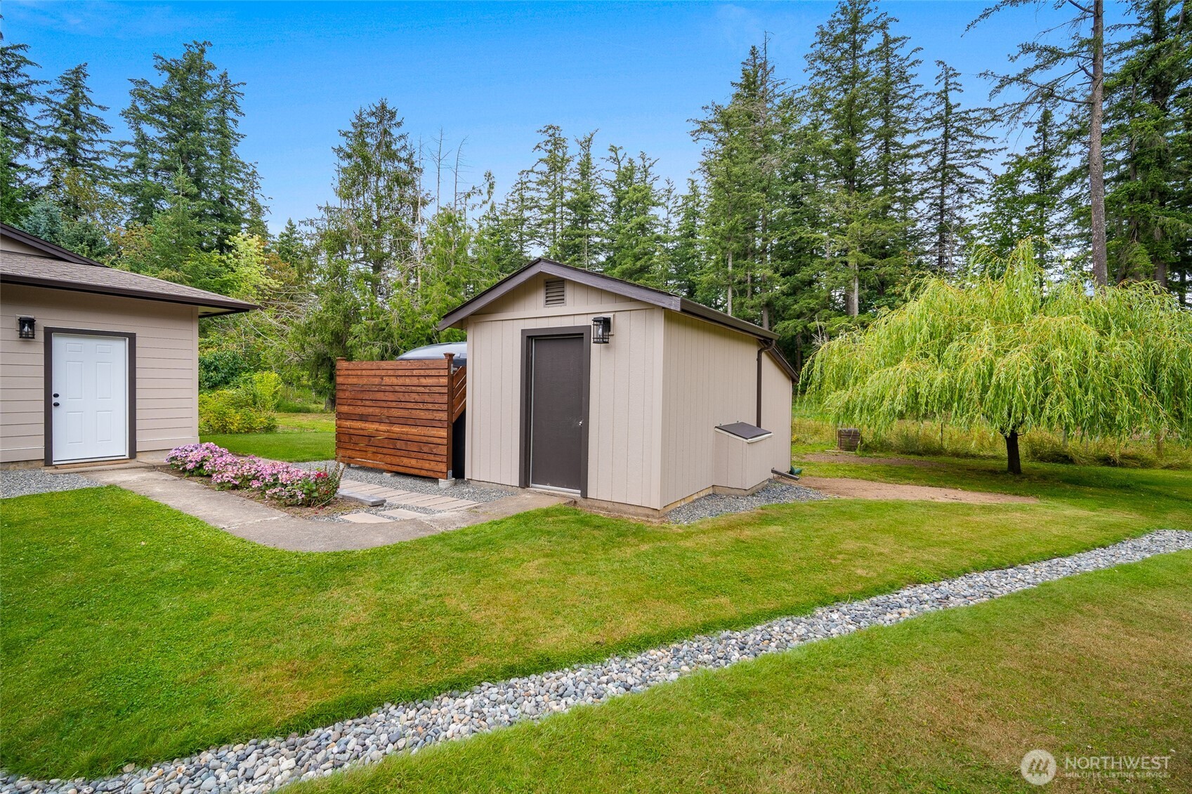5830 Mission Road Bellingham, WA 98226 - Photo 30 of 36 Gallery Image 30