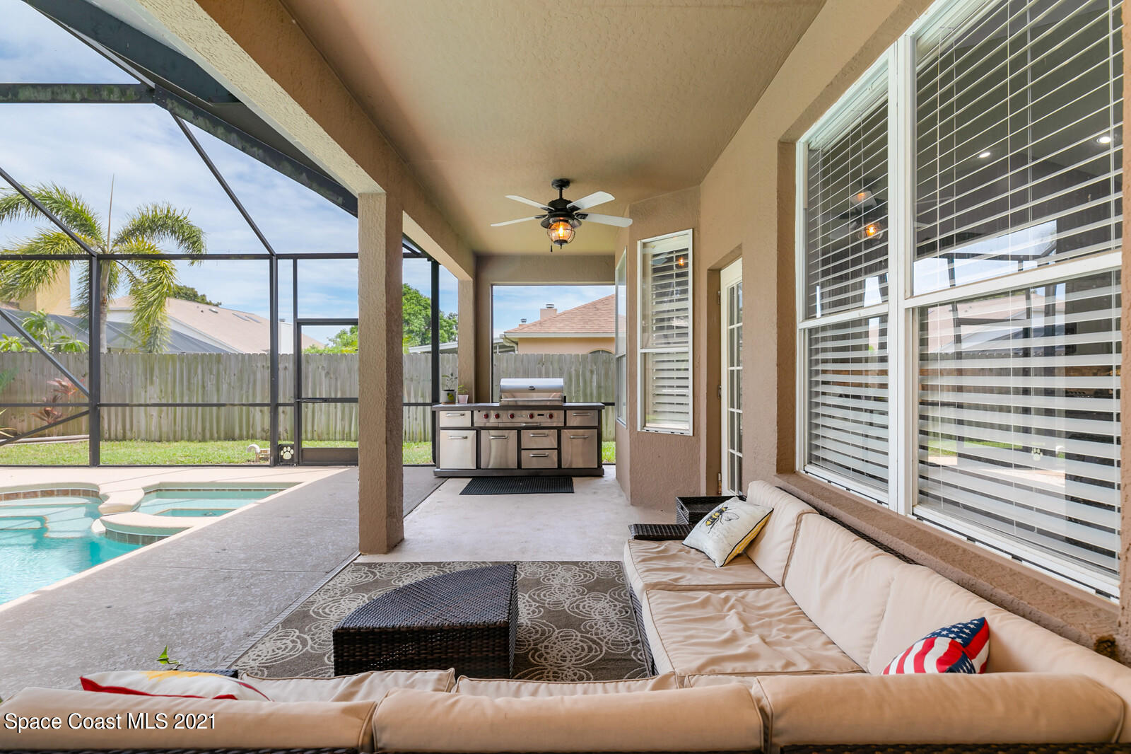 4805 Springwater Circle Melbourne, FL 32940 - Photo 29 of 36 Covered lanai