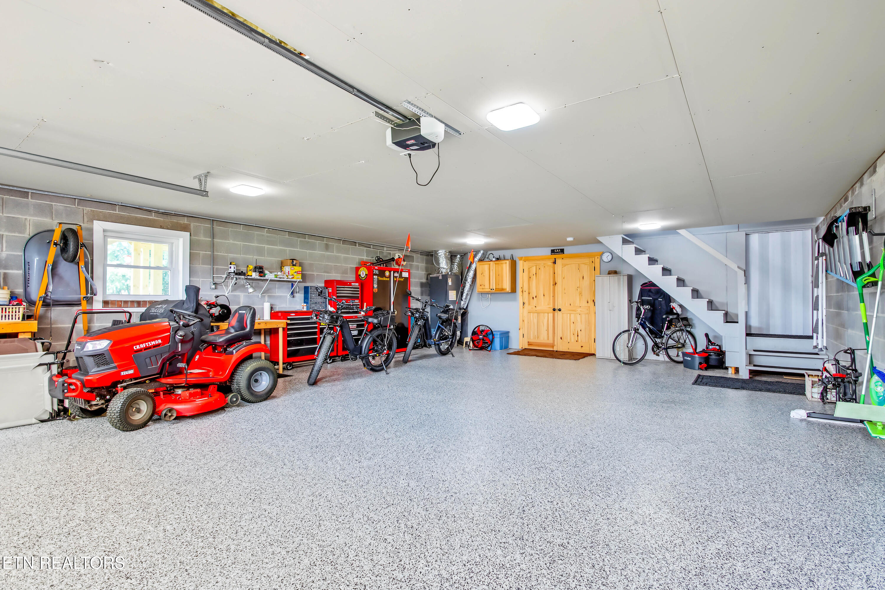 351 Deer Ridge Drive Rutledge, TN 37861 - Photo 27 of 39 2-Car Garage