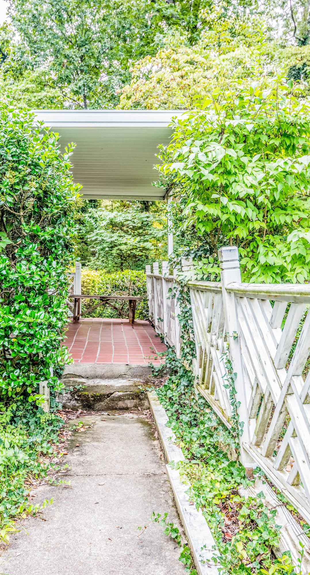 927 Linden Hall Road Chattanooga, TN 37415 - Photo 5 of 27 DSC_9518-2-2