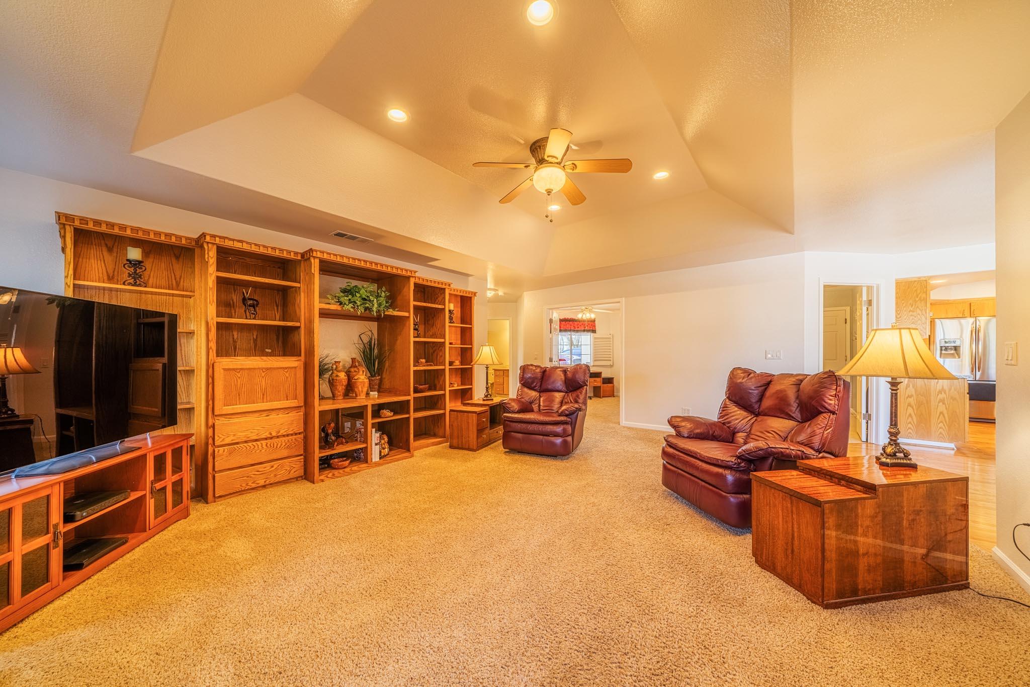 6657 Riata Drive Redding, CA 96002 - Photo 29 of 60 DSC06397-HDR