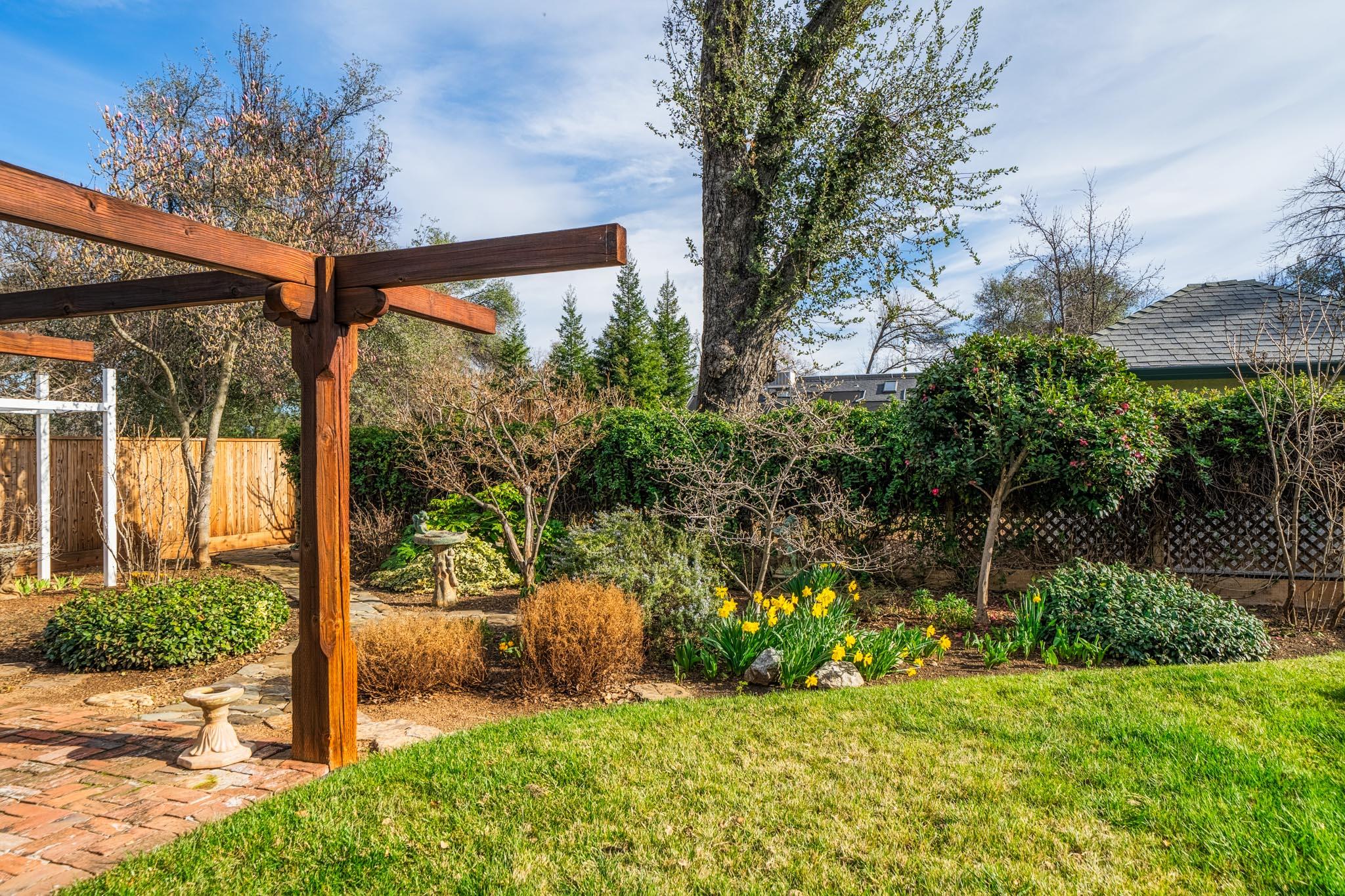 6657 Riata Drive Redding, CA 96002 - Photo 46 of 60 DSC06487-HDR