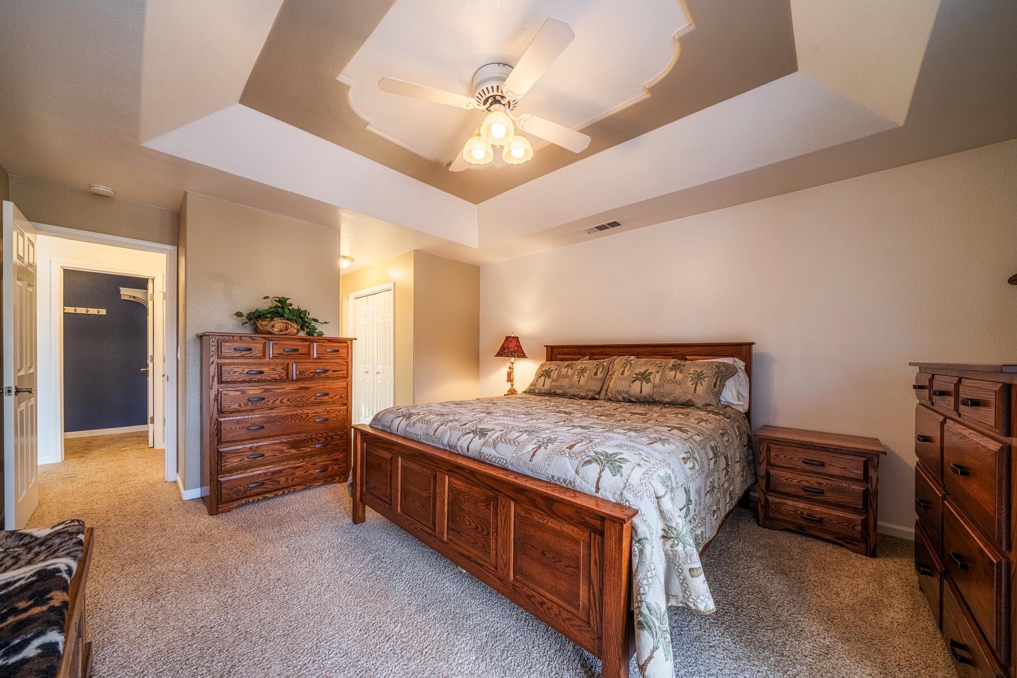 6657 Riata Drive Redding, CA 96002 - Photo 8 of 60 DSC06289-HDR