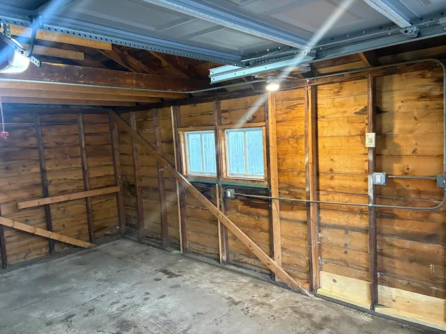 $214,900 | 4741 West 89th Place, Hometown, IL 60456