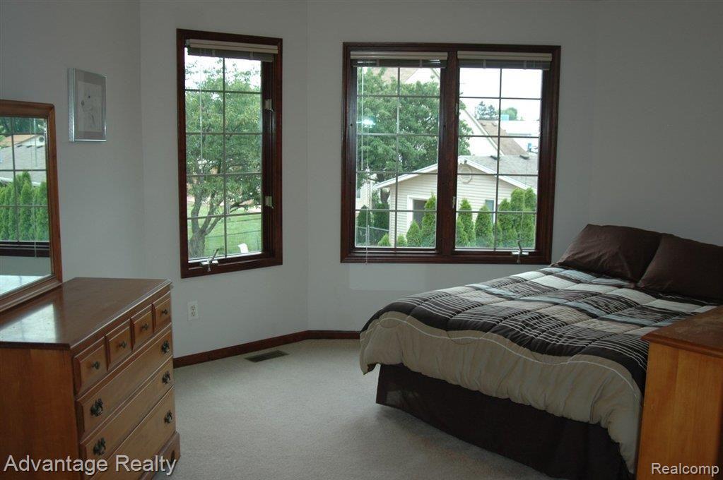 33005 Sutton Road New Baltimore, MI 48047 - Photo 23 of 26 DSC_0557 (Copy).JPG