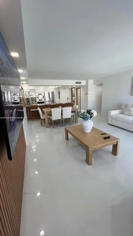 $680,000 | 3900 Galt Ocean Drive, Unit 1614, Fort Lauderdale, FL 33308