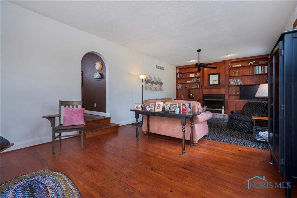 Gallery Image 7