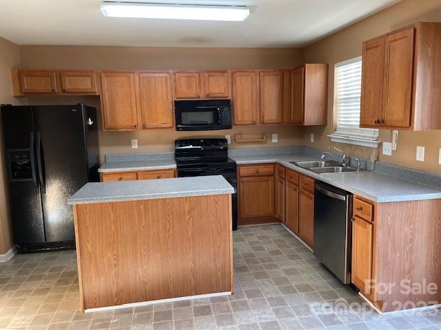 5134 Raspberry Knoll Drive Charlotte, NC 28208 - Photo 2 of 14 Gallery Image 2