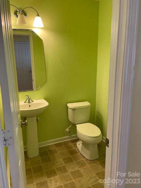 5134 Raspberry Knoll Drive Charlotte, NC 28208 - Photo 4 of 14 Gallery Image 4