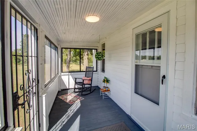 $169,000 | 20628 Highway 3, Grafton, IL 62037