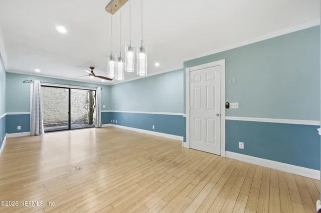 $145,000 | 5811 Atlantic Boulevard, Unit 229, Jacksonville, FL 32207