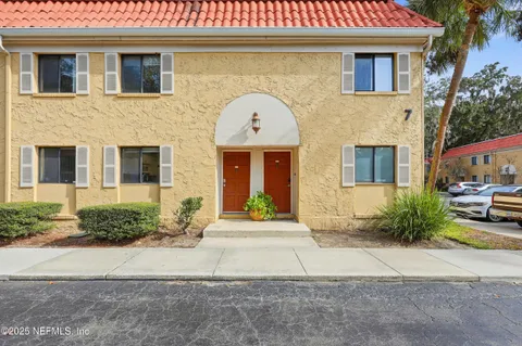 $99,000 | 5811 Atlantic Boulevard, Unit 229, Jacksonville, FL 32207