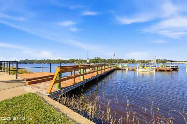 $145,000 | 5811 Atlantic Boulevard, Unit 229, Jacksonville, FL 32207