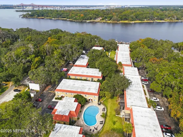 $125,000 | 5811 Atlantic Boulevard, Unit 229, Jacksonville, FL 32207