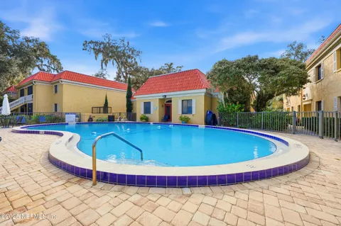 $99,000 | 5811 Atlantic Boulevard, Unit 229, Jacksonville, FL 32207