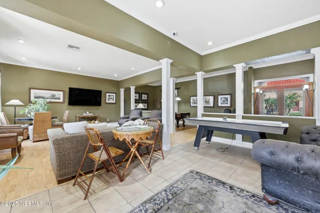 $145,000 | 5811 Atlantic Boulevard, Unit 229, Jacksonville, FL 32207