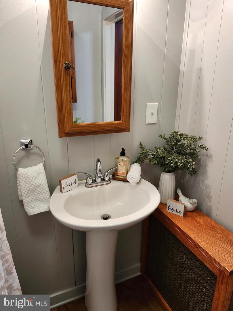 143 Swopes Valley Road Pine Grove, PA 17963 - Photo 22 of 39 Bath