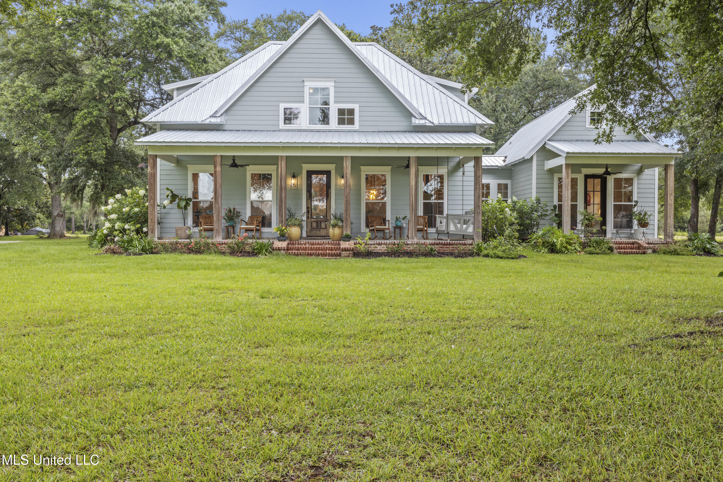 10000 Cherokee Rose Road Vancleave, MS 39565 - Photo 2 of 76 001