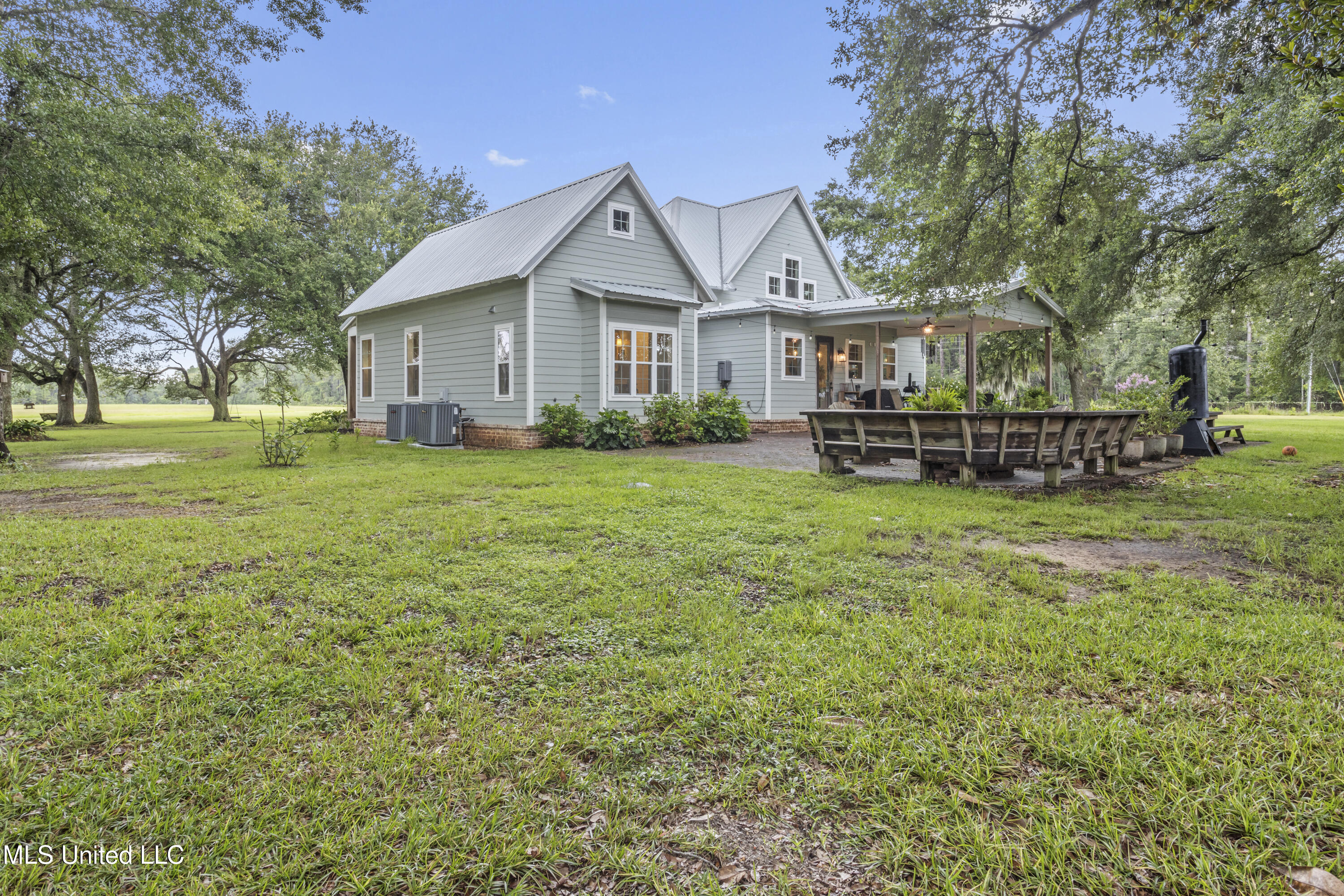 10000 Cherokee Rose Road Vancleave, MS 39565 - Photo 5 of 76 057