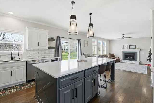 $520,000 | 2236 Southwest HawkView Road, Lee's Summit, MO 64082