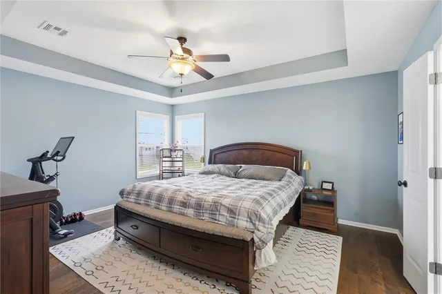 $520,000 | 2236 Southwest HawkView Road, Lee's Summit, MO 64082