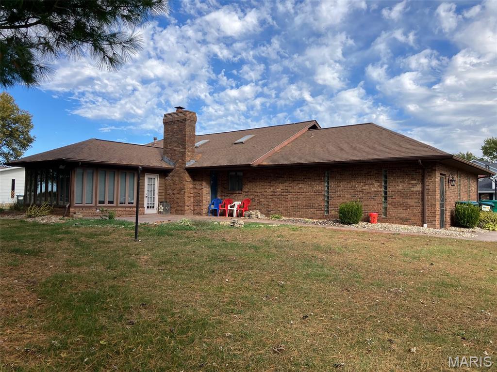 1251 Sunset Drive Breese, IL 62230 - Photo 15 of 17