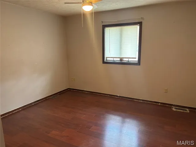 $350,000 | 1251 Sunset Drive, Breese, IL 62230