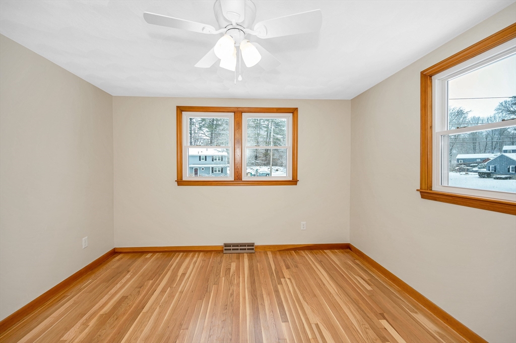 23 Meade Road Billerica, MA 01821 - Photo 18 of 42 Gallery Image 18