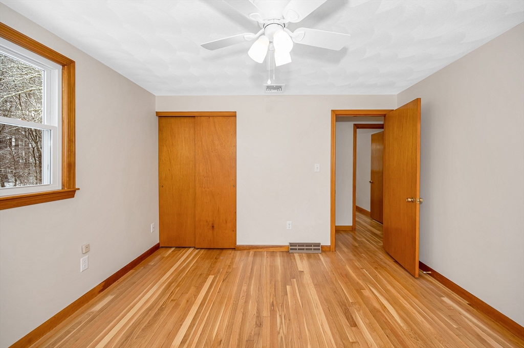 23 Meade Road Billerica, MA 01821 - Photo 20 of 42 Gallery Image 20