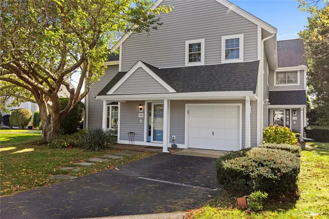 $625,000 | 119 Corey Lane, Middletown, RI 02842