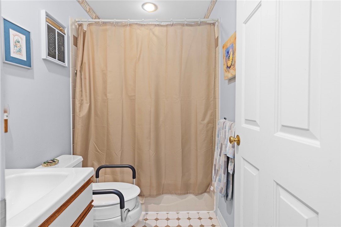 119 Corey Lane Middletown, RI 02842 - Photo 31 of 44 Second floor full bath