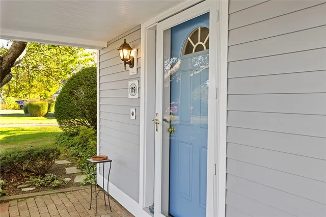 $625,000 | 119 Corey Lane, Middletown, RI 02842