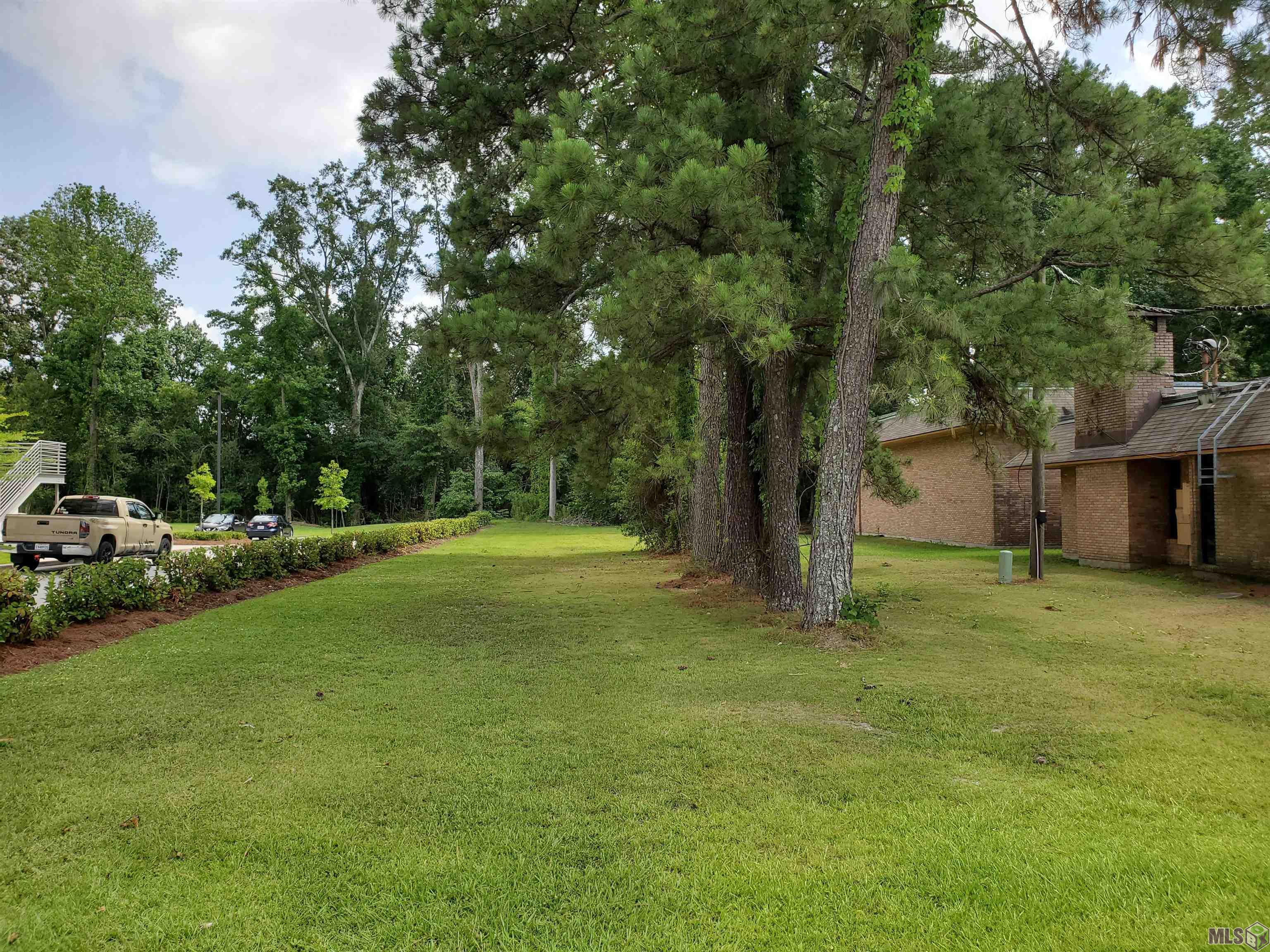 Parcel# 372730 Parcel Boulevard Baton Rouge, LA 70807 - Photo 2 of 5 Gallery Image 2
