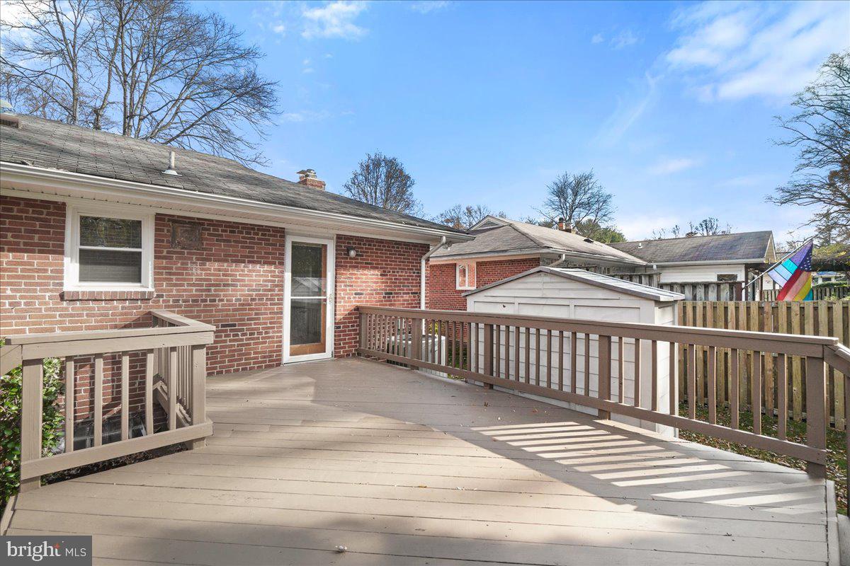 9522 Crosby Road Silver Spring, MD 20910 - Photo 31 of 39 Storage shed