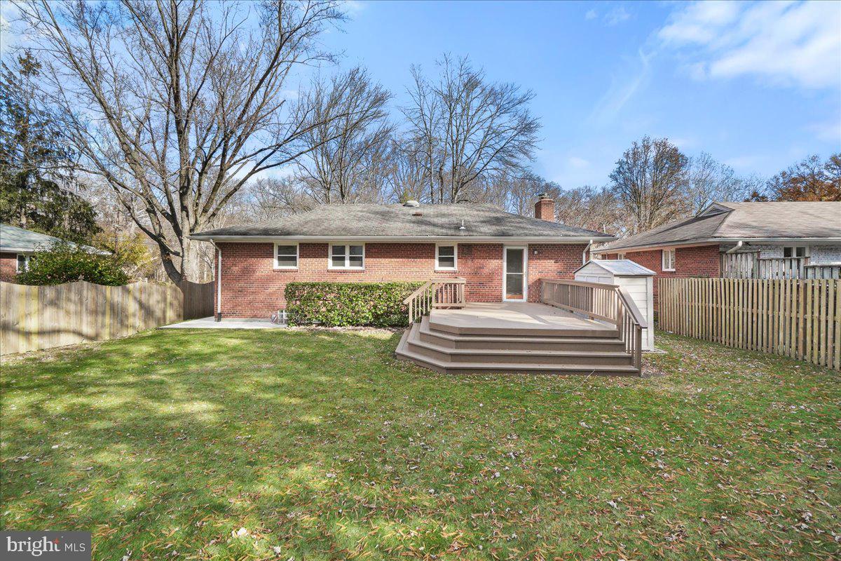 9522 Crosby Road Silver Spring, MD 20910 - Photo 32 of 39 Flat yard